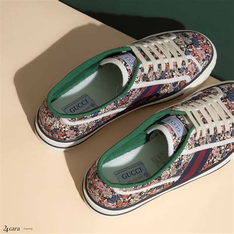 gucci tennis shoes with flowers|Gucci inspired tennis shoes.